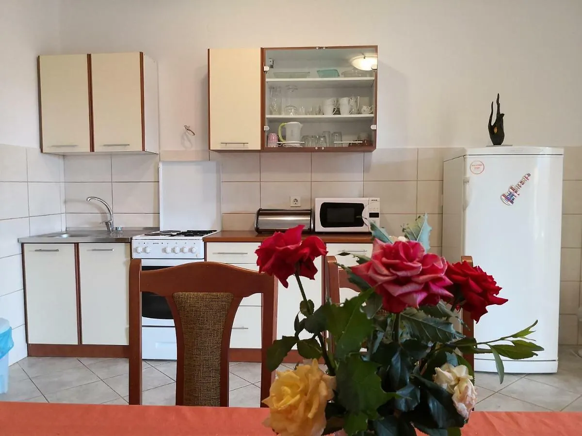 Apartments Mladenka 20M From Marina! Sukošan Horvátország